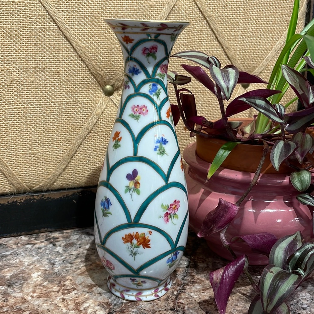 Paris Royal vase